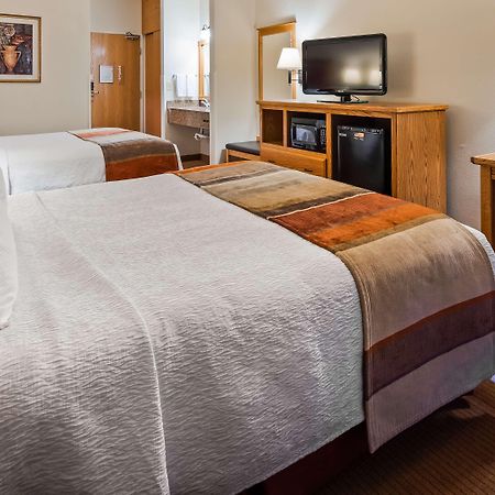 Best Western Wapakoneta Inn Ngoại thất bức ảnh