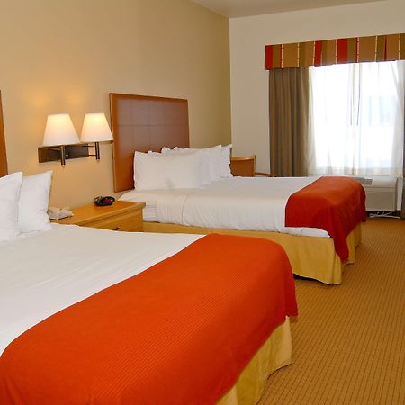 Best Western Wapakoneta Inn Phòng bức ảnh