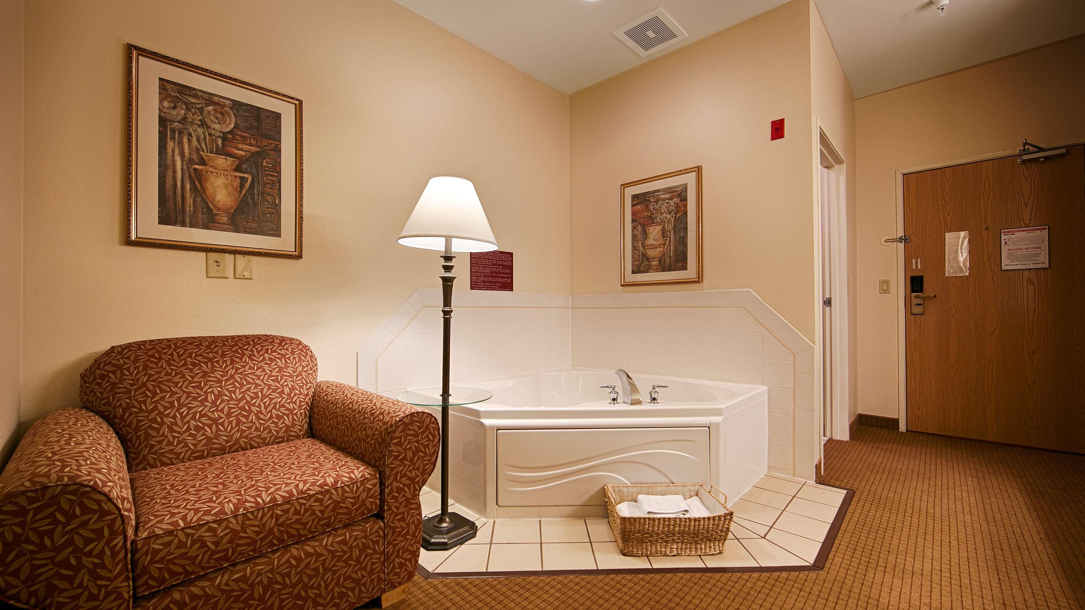 Best Western Wapakoneta Inn Ngoại thất bức ảnh