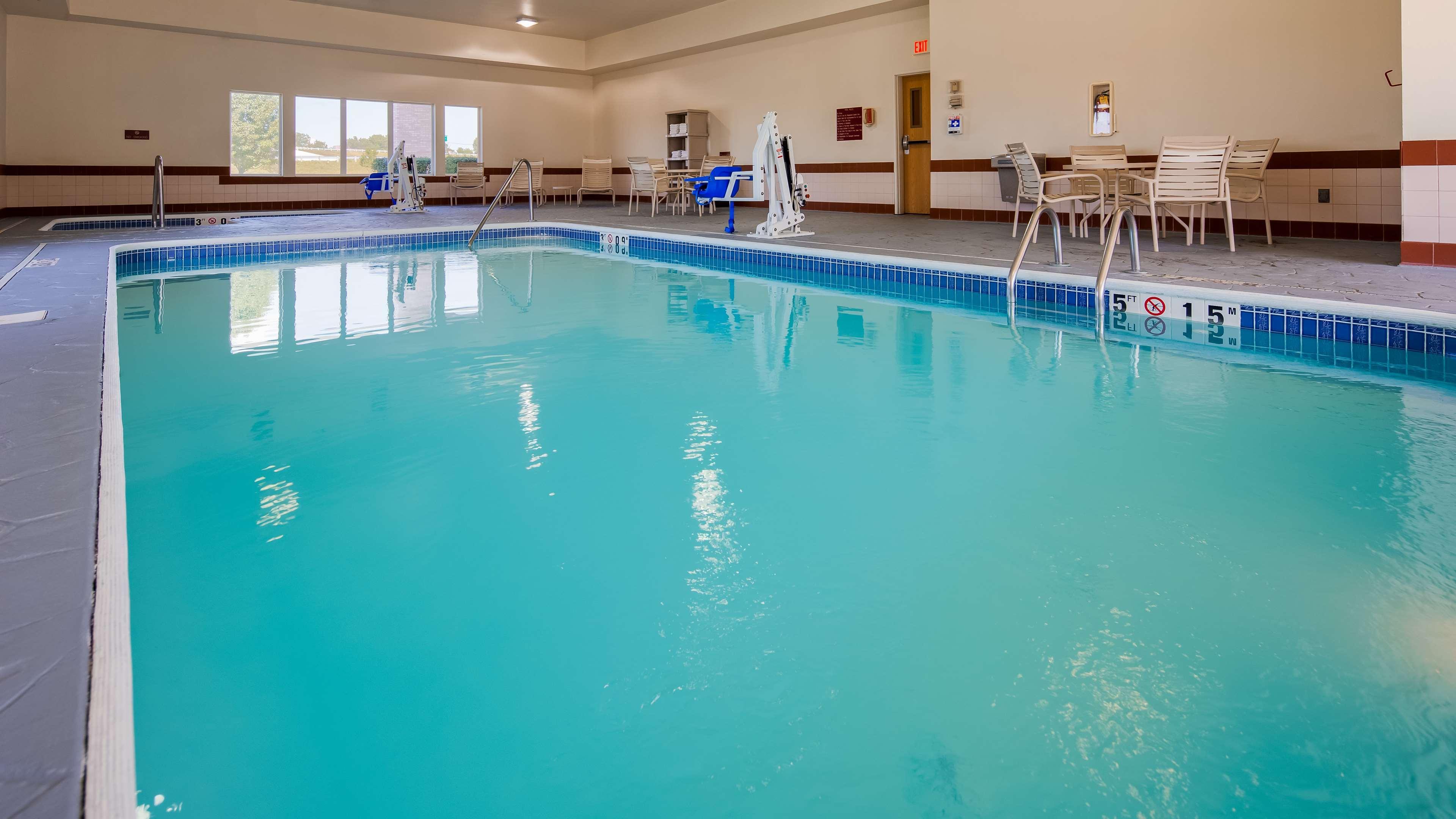 Best Western Wapakoneta Inn Ngoại thất bức ảnh