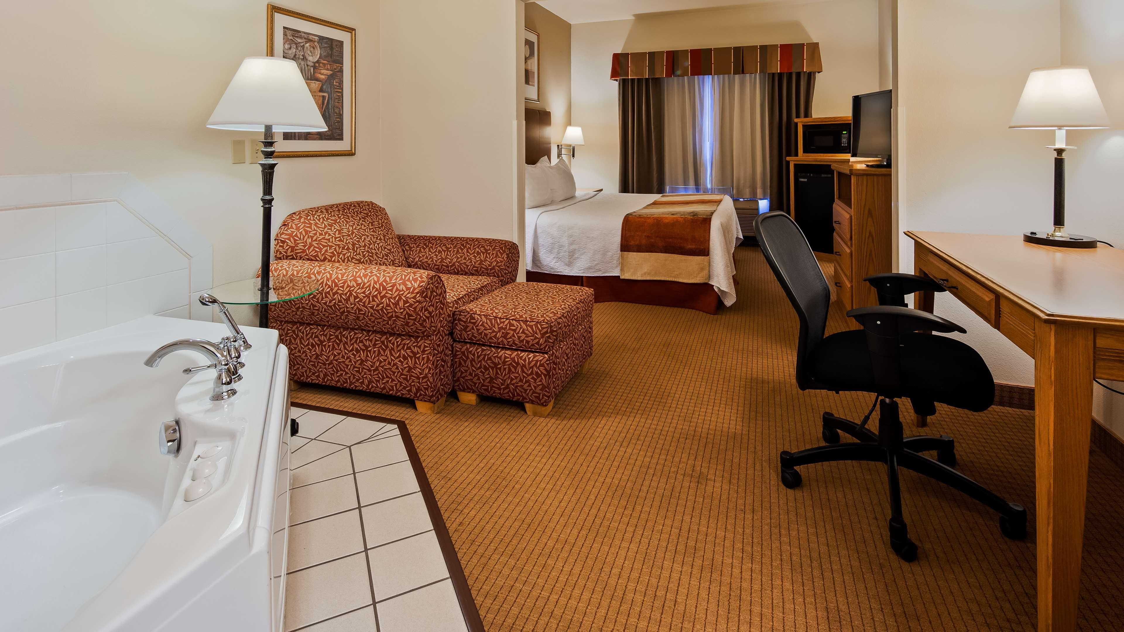 Best Western Wapakoneta Inn Ngoại thất bức ảnh
