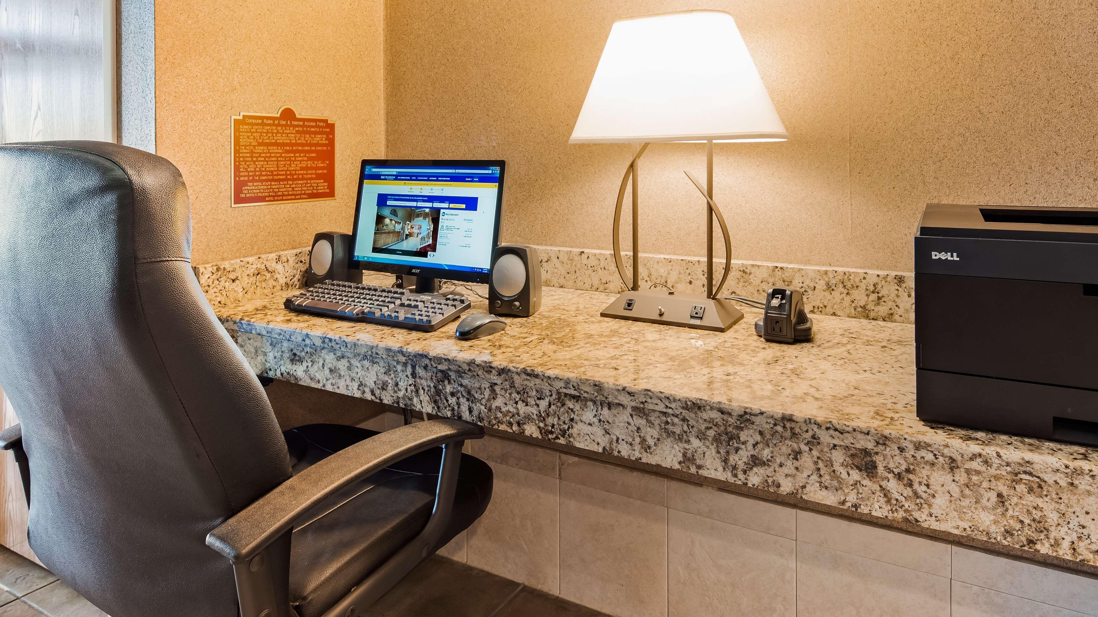 Best Western Wapakoneta Inn Ngoại thất bức ảnh