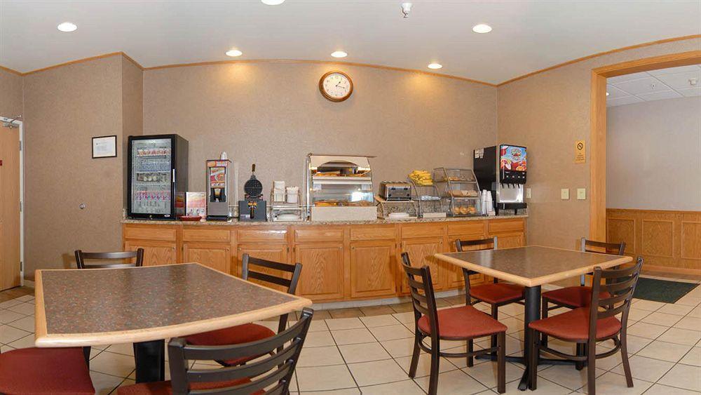 Best Western Wapakoneta Inn Ngoại thất bức ảnh