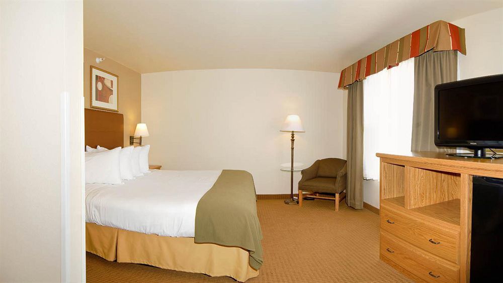 Best Western Wapakoneta Inn Ngoại thất bức ảnh