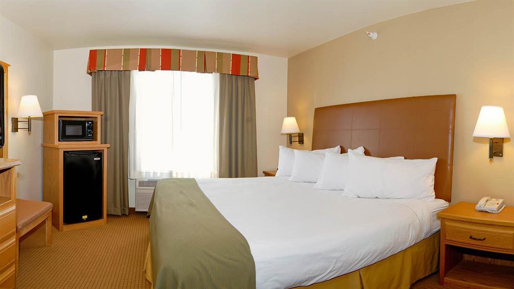 Best Western Wapakoneta Inn Ngoại thất bức ảnh